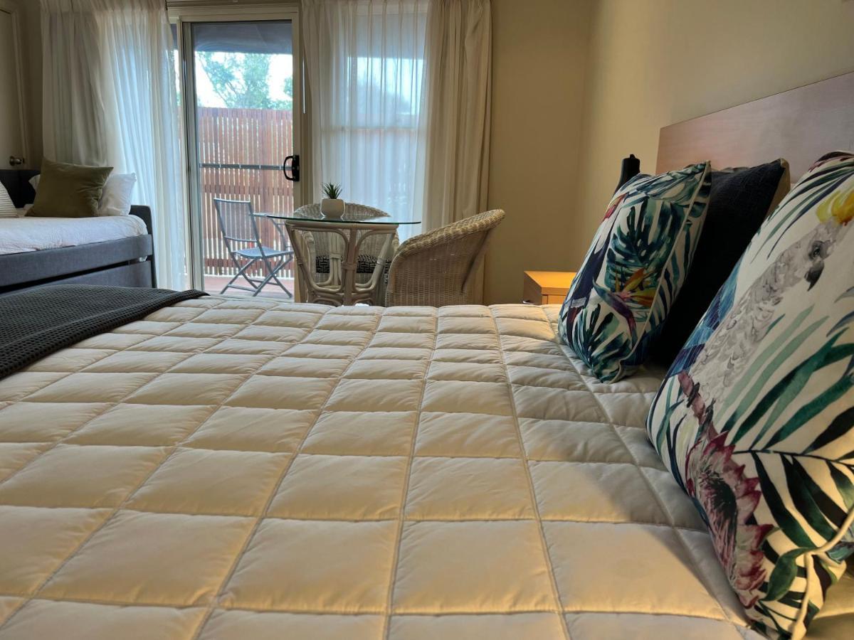 The Arabella North Coast Motel Wollongbar Bagian luar foto