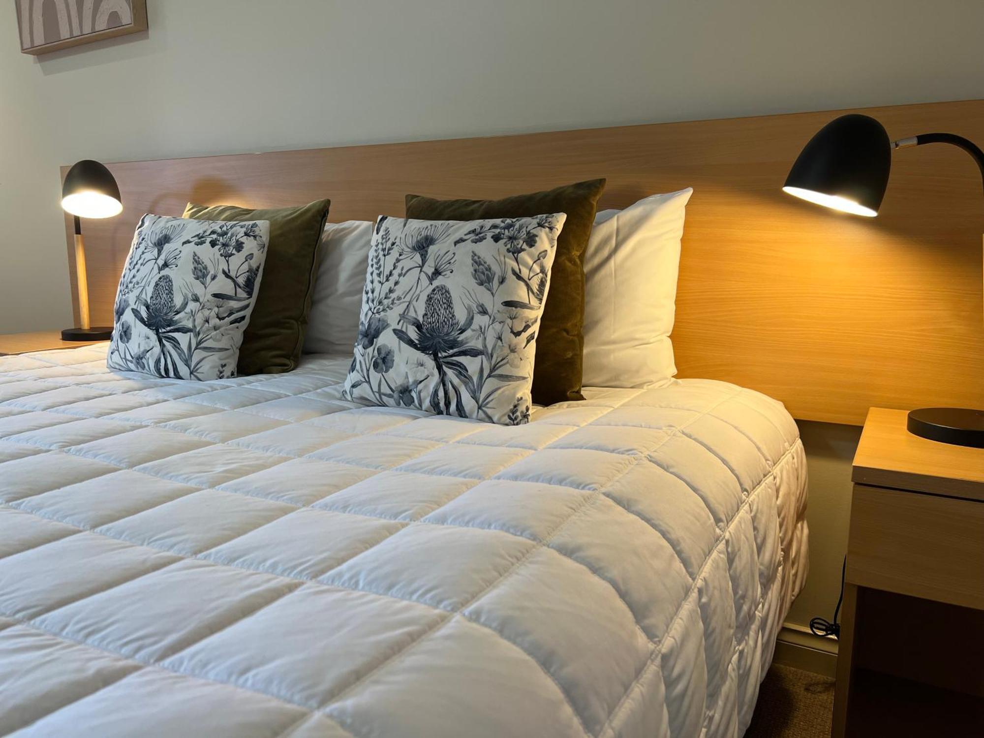 The Arabella North Coast Motel Wollongbar Bagian luar foto